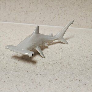 Vintage Hagen Renaker Miniature Hammerhead Shark Porcelain Figurine - Retired